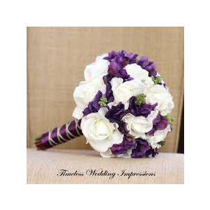 Pruudikimp valged roosid+lillad lilled, diam.27cm